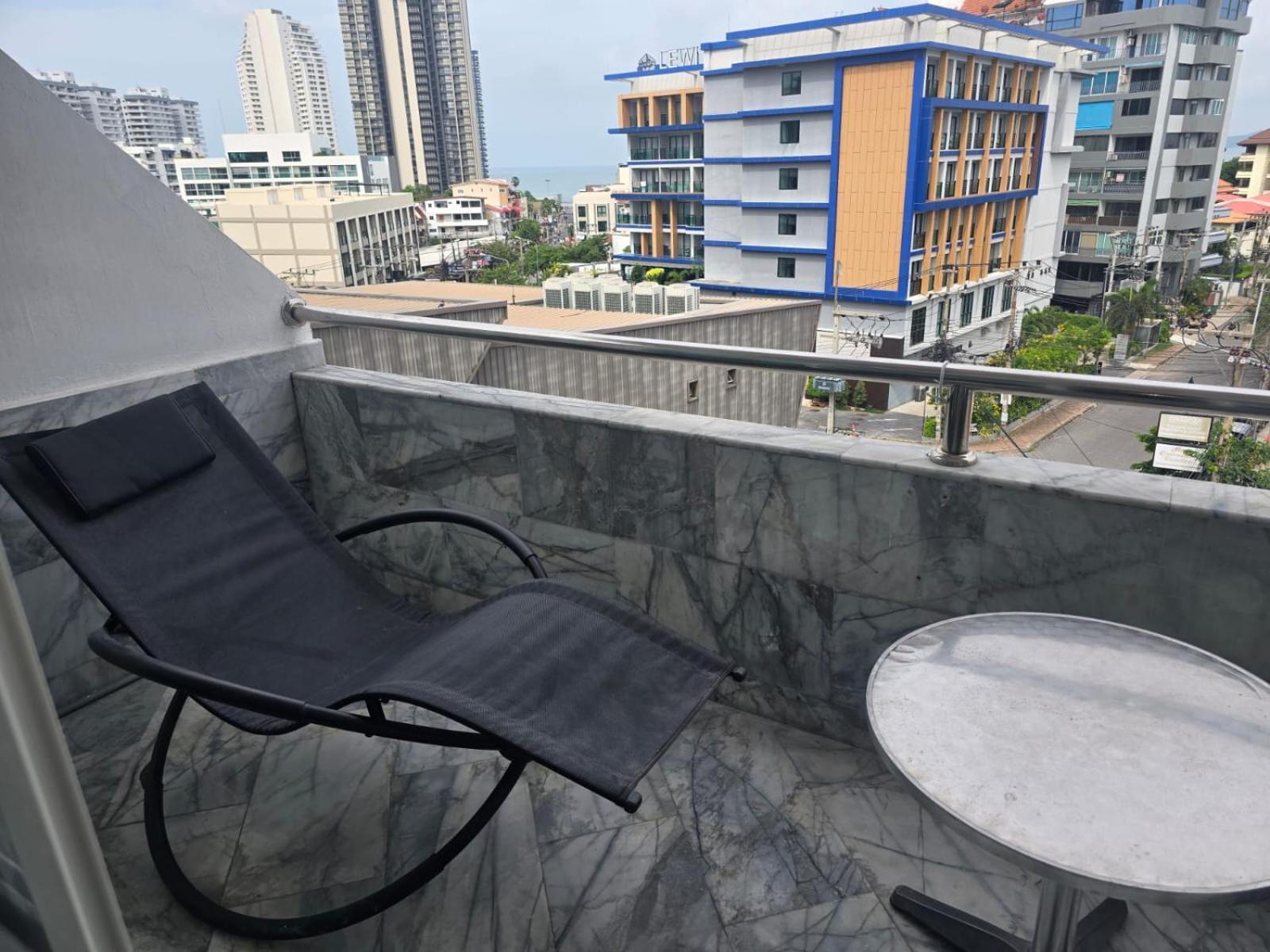 Big Soi 5 Apartment